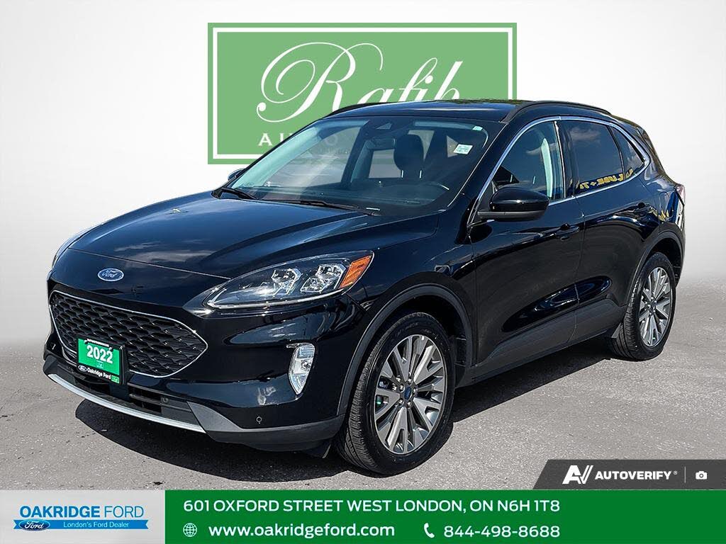 2022 Ford Escape Titanium AWD