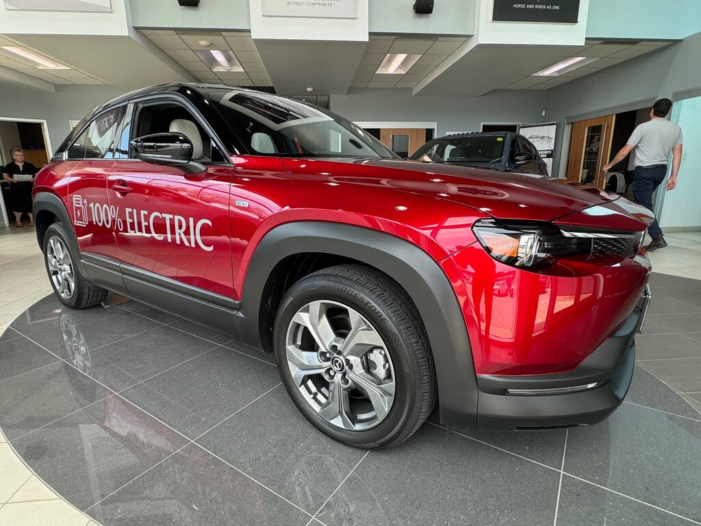 2023 Mazda MX-30 GT FWD