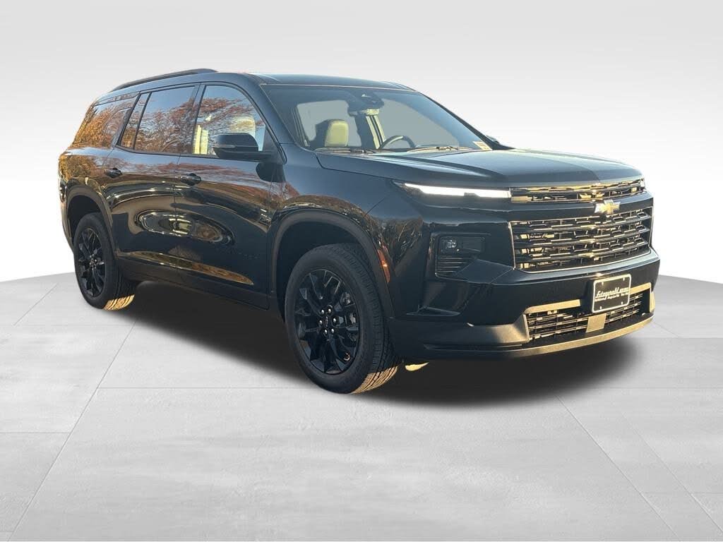 2026 Chevrolet Traverse LT FWD