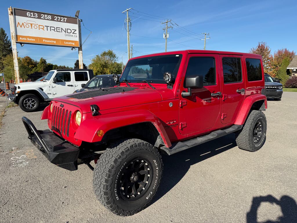 2012 Jeep Wrangler Unlimited Sahara 4WD