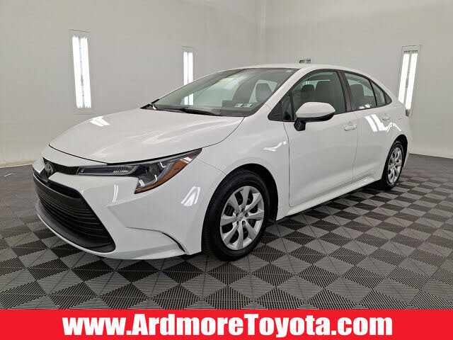 2024 Toyota Corolla LE FWD