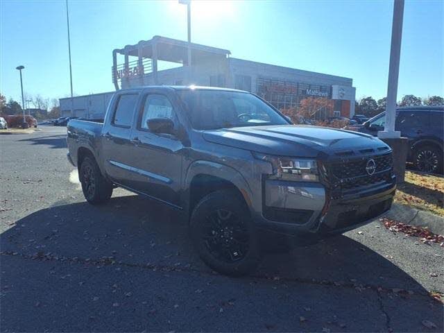 2026 Nissan Frontier SV Crew Cab 4WD