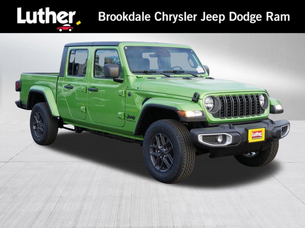 2026 Jeep Gladiator Sport S Crew Cab 4WD