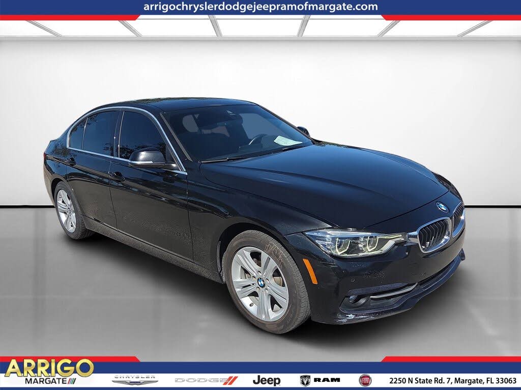 2018 BMW 3 Series 330i Sedan RWD