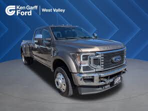 Ford F-450 Super Duty King Ranch Crew Cab LB DRW 4WD