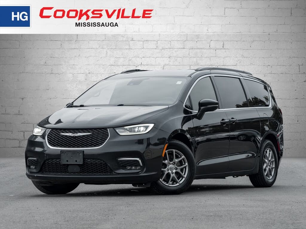 Chrysler Pacifica Touring FWD 2022