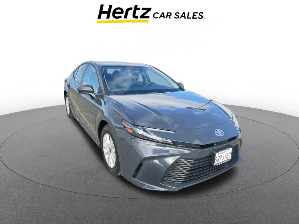 2025 Toyota Camry LE FWD