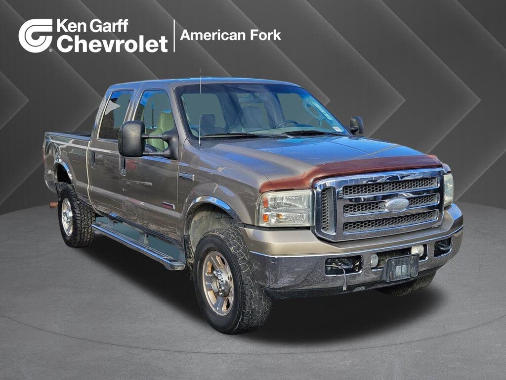 2005 Ford F-350 Super Duty Lariat Crew Cab SB 4WD
