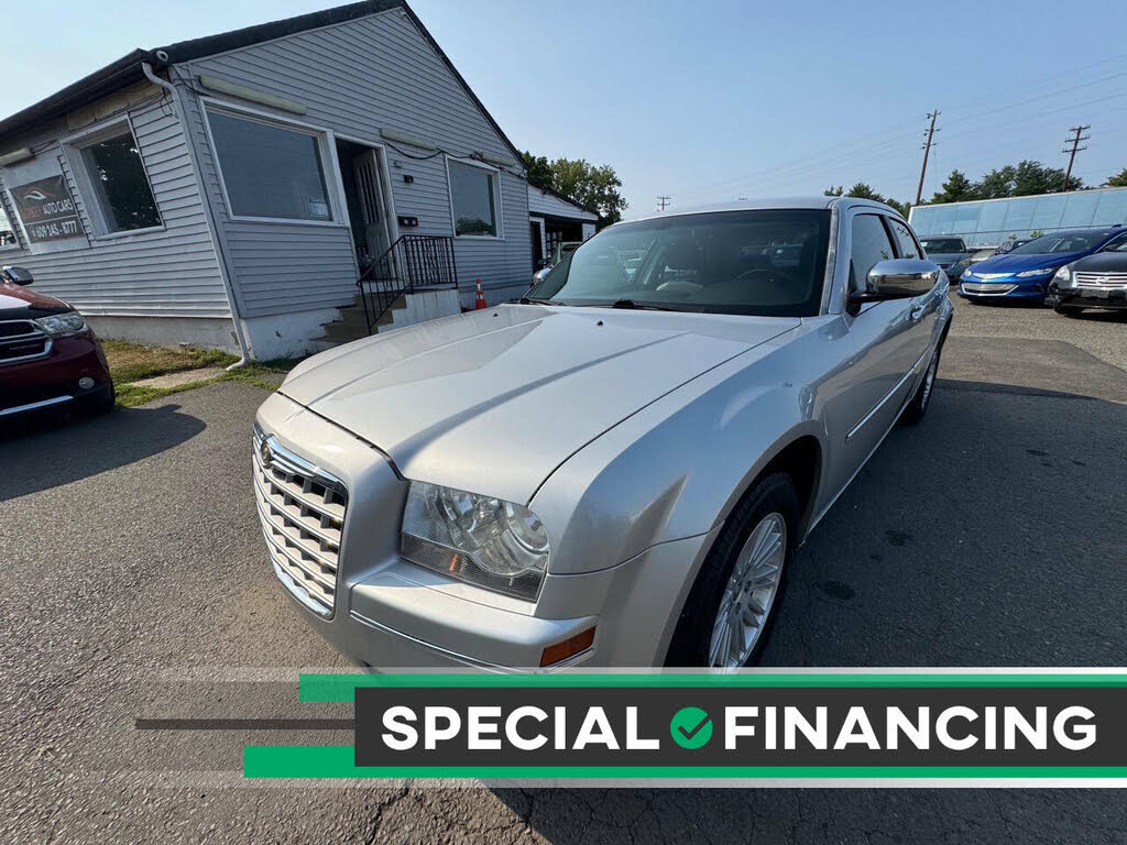 2010 Chrysler 300 Touring RWD