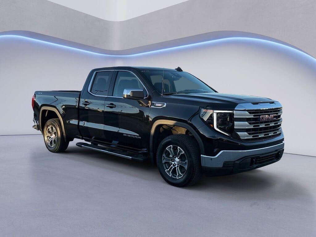 2023 GMC Sierra 1500 SLE Double Cab 4WD