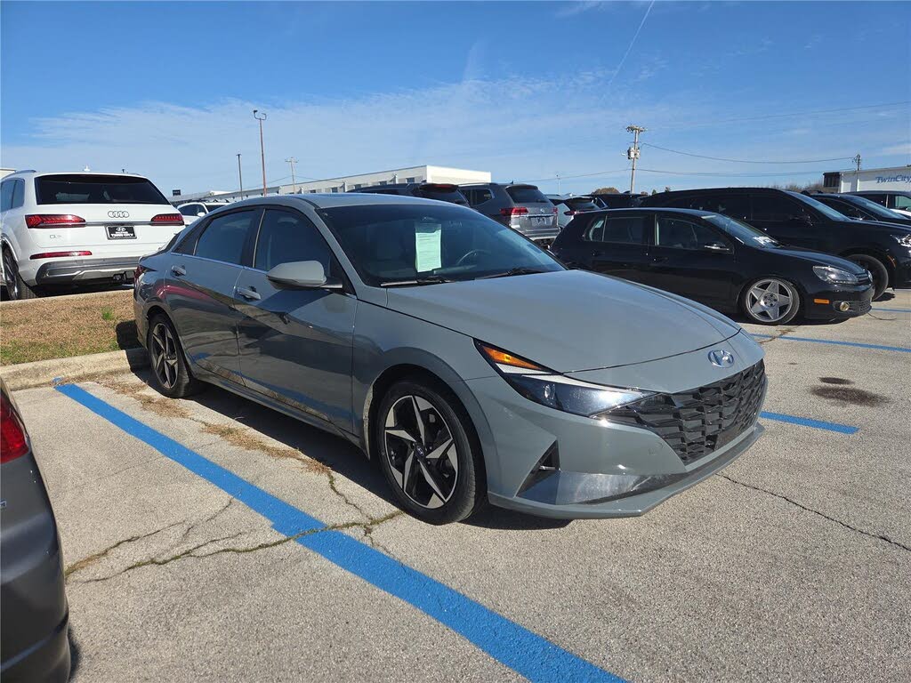 2023 Hyundai Elantra Hybrid Limited FWD