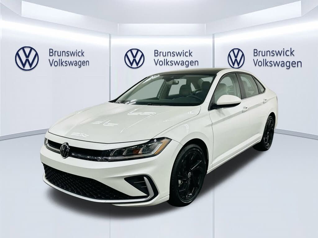 2025 Volkswagen Jetta SE FWD
