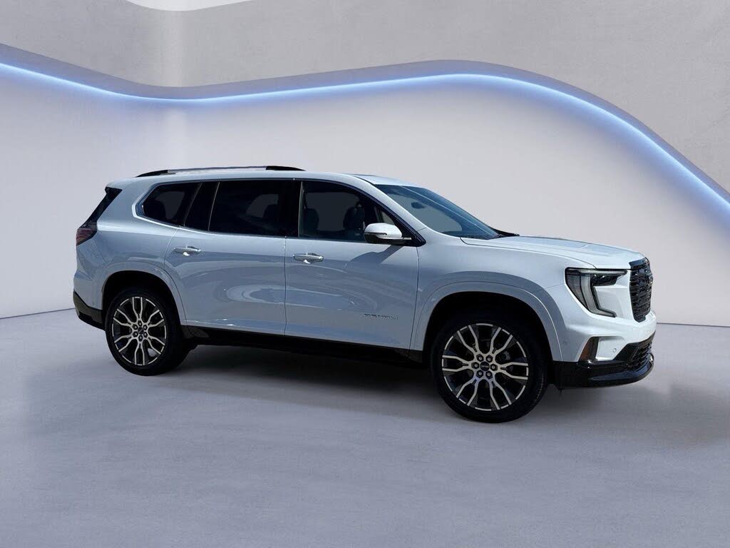2026 GMC Acadia Denali Ultimate FWD