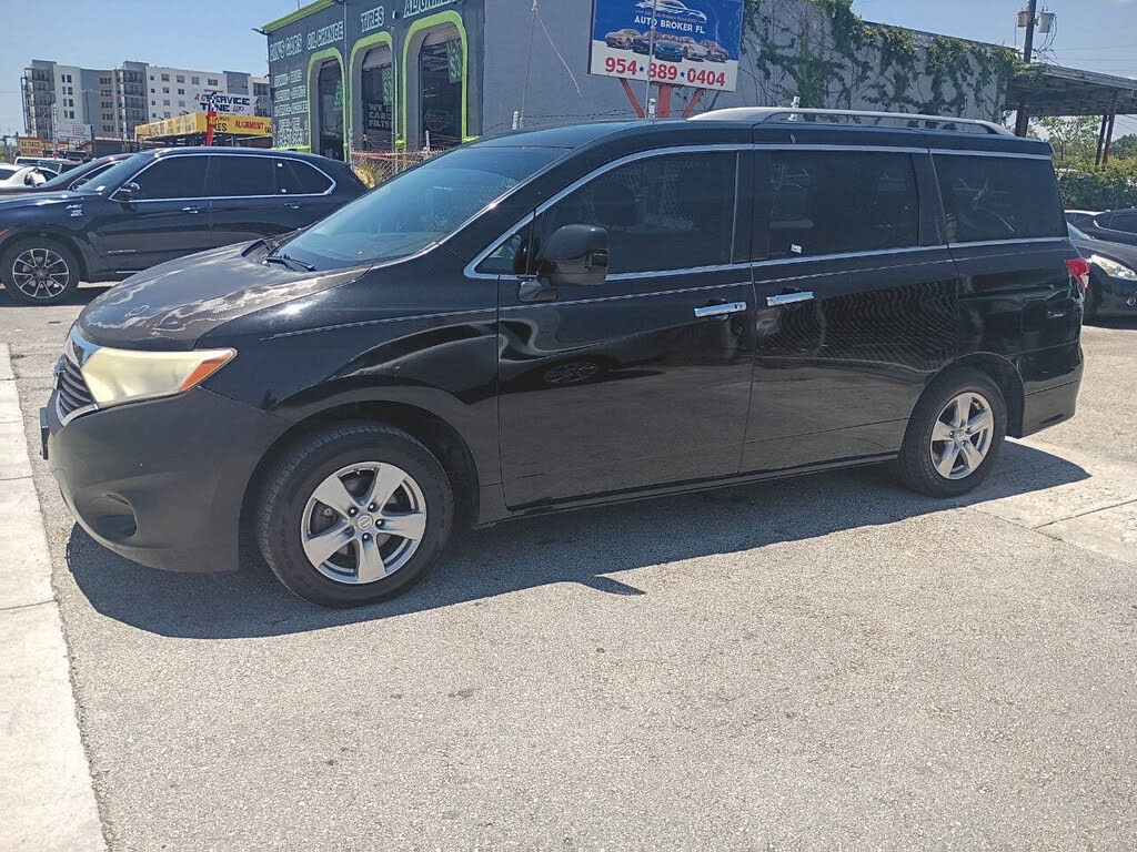 2016 Nissan Quest S