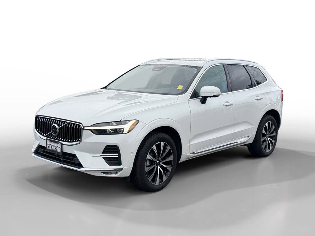 2023 Volvo XC60 B5 Plus Bright Theme FWD