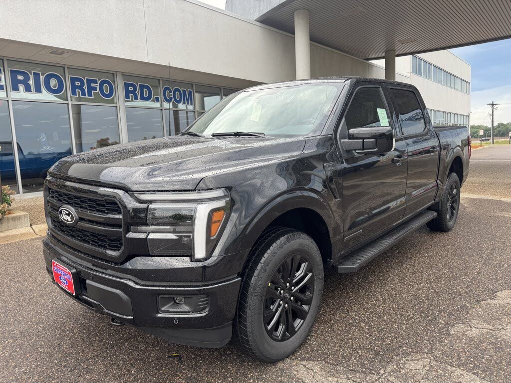2025 Ford F-150 Lariat SuperCrew 4WD