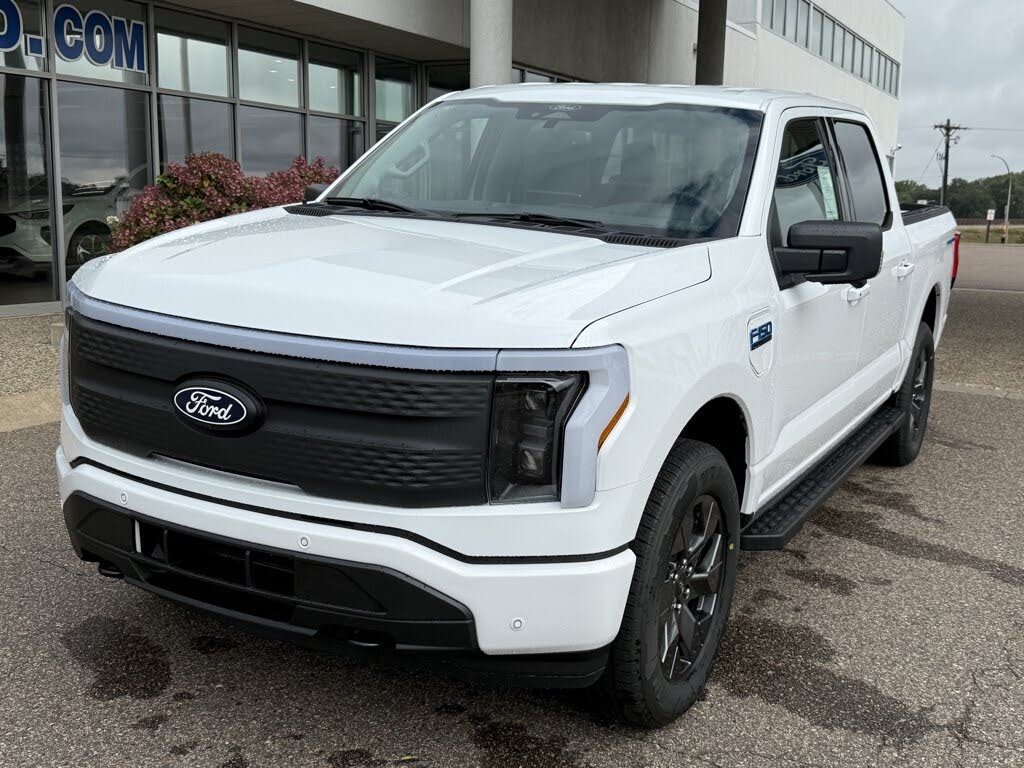 2025 Ford F-150 Lightning Flash SuperCrew AWD