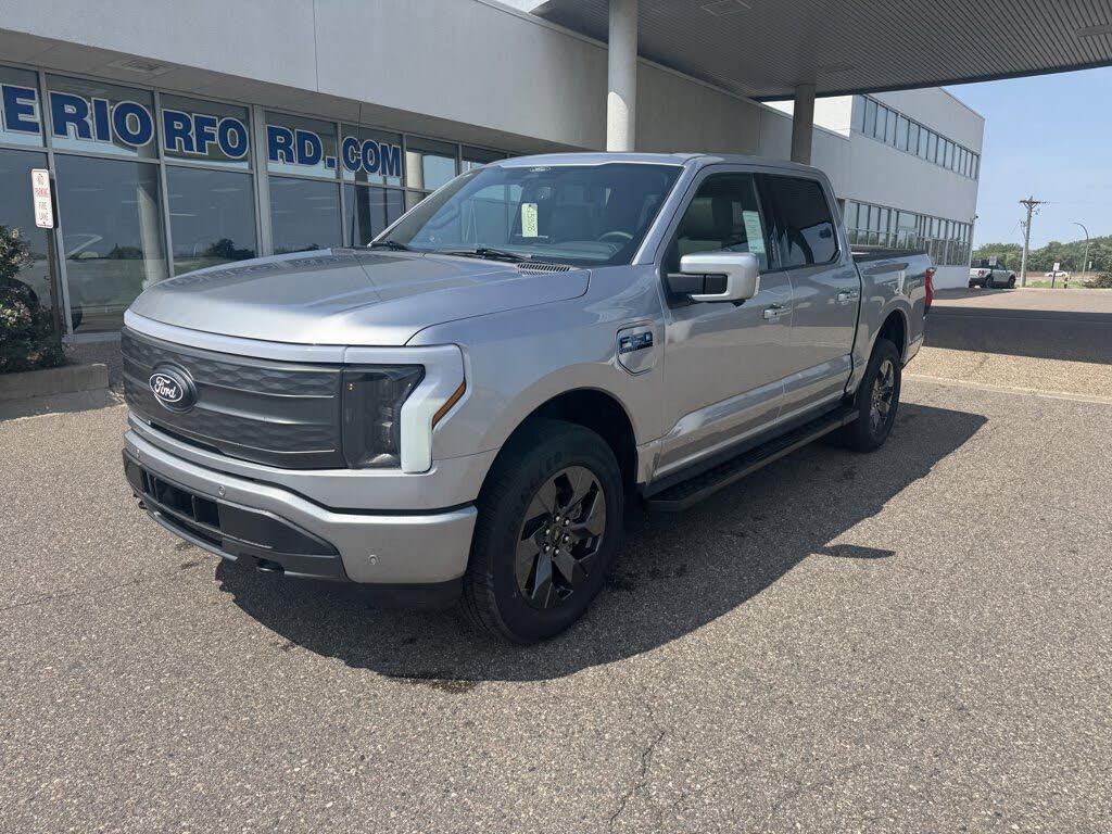 2025 Ford F-150 Lightning Lariat SuperCrew AWD