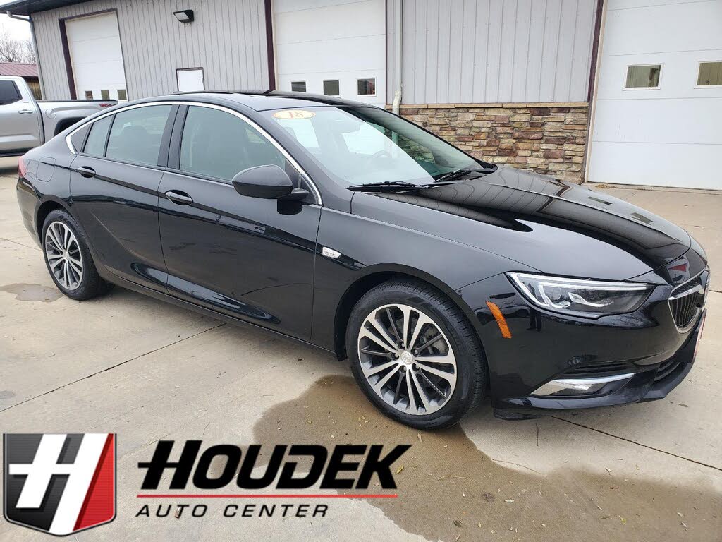 2018 Buick Regal Sportback Essence AWD