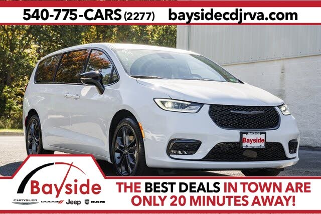 2026 Chrysler Pacifica Select FWD