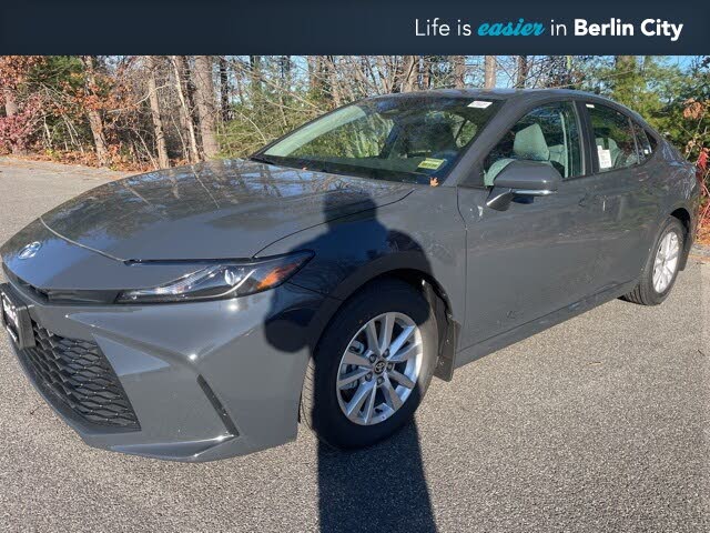 2026 Toyota Camry LE FWD
