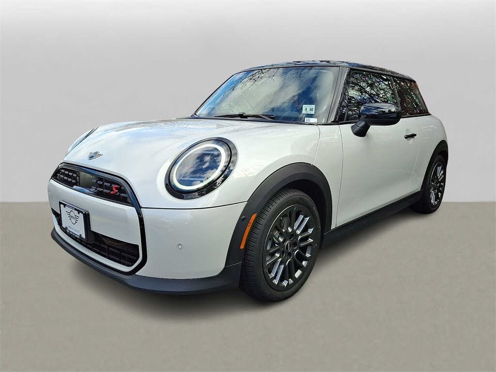 2025 MINI Cooper S Signature Trim 2-door Hatchback