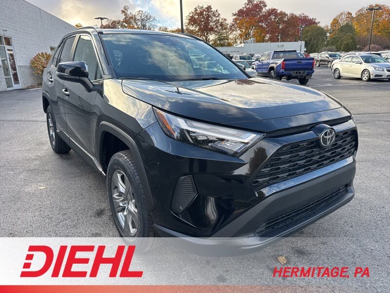 2025 Toyota RAV4 XLE AWD