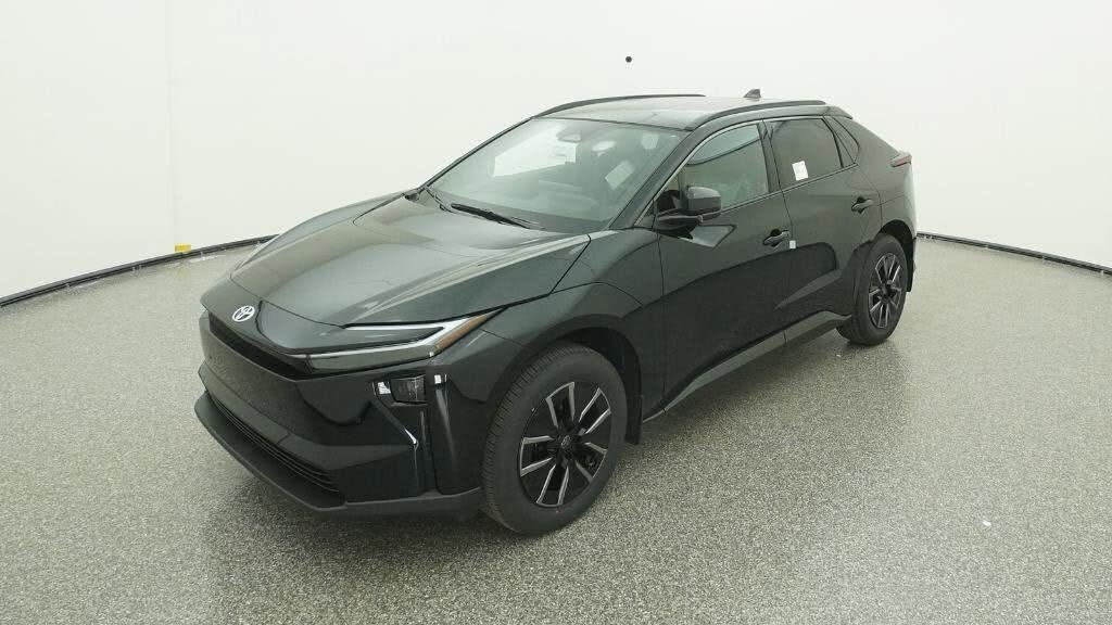 2026 Toyota bZ XLE Plus FWD