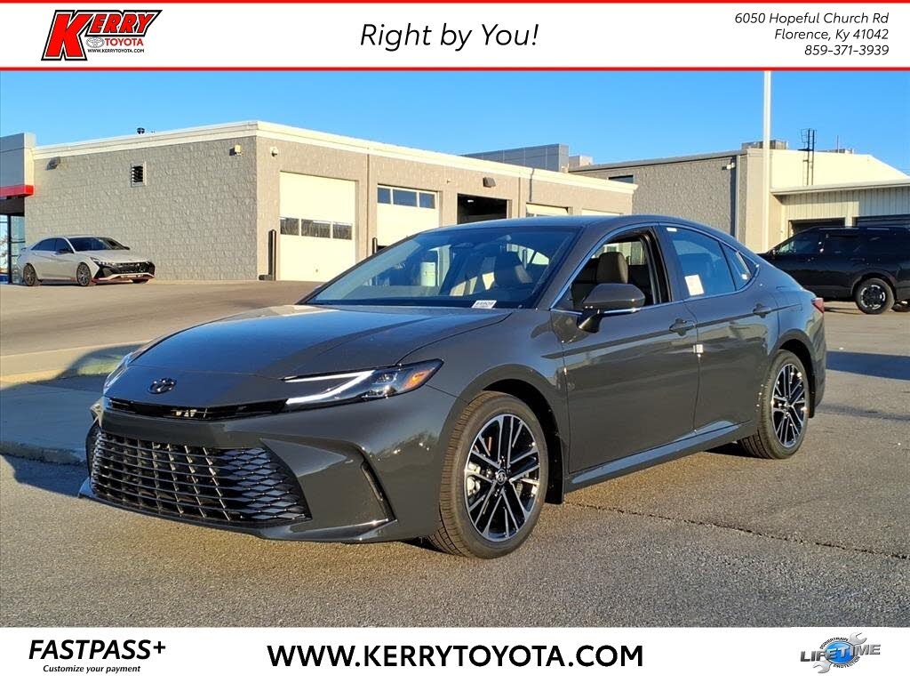 2026 Toyota Camry XLE FWD