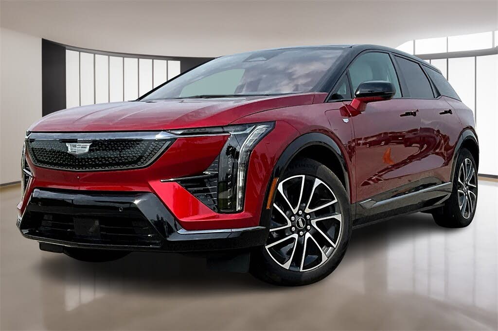 2025 Cadillac OPTIQ Sport 2 AWD