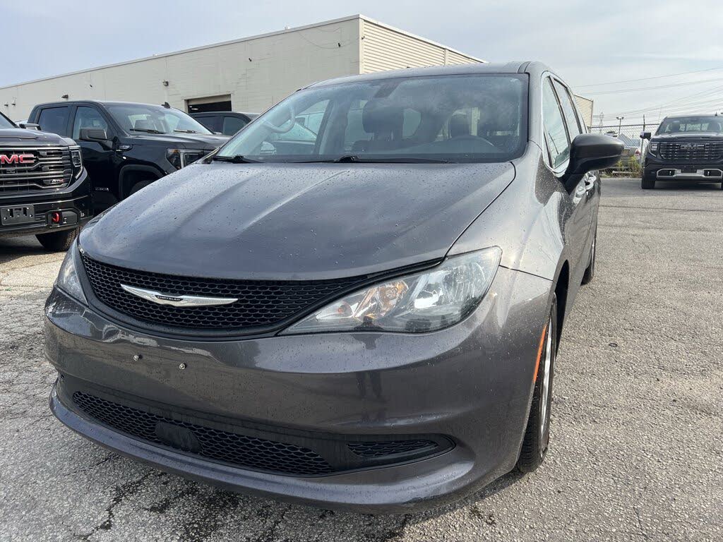 2022 Chrysler Grand Caravan SXT FWD