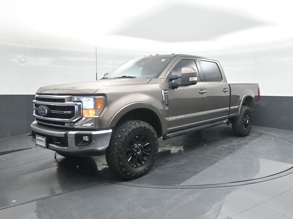 2022 Ford F-250 Super Duty Lariat Crew Cab 4WD