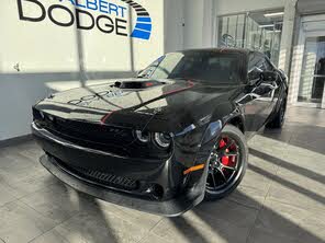 Dodge Challenger R/T Scat Pack Widebody RWD
