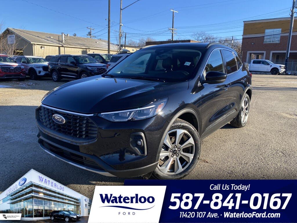 Ford Escape Platinum AWD 2025