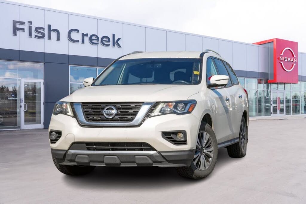 Nissan Pathfinder SL 4WD 2017