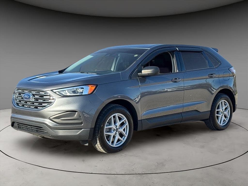 2022 Ford Edge SE AWD