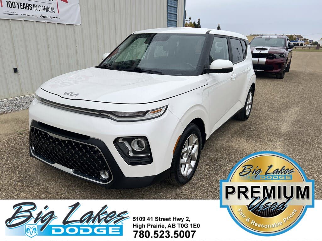 2022 Kia Soul EX FWD