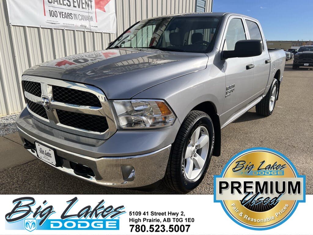 2023 RAM 1500 Classic Tradesman Crew Cab 4WD