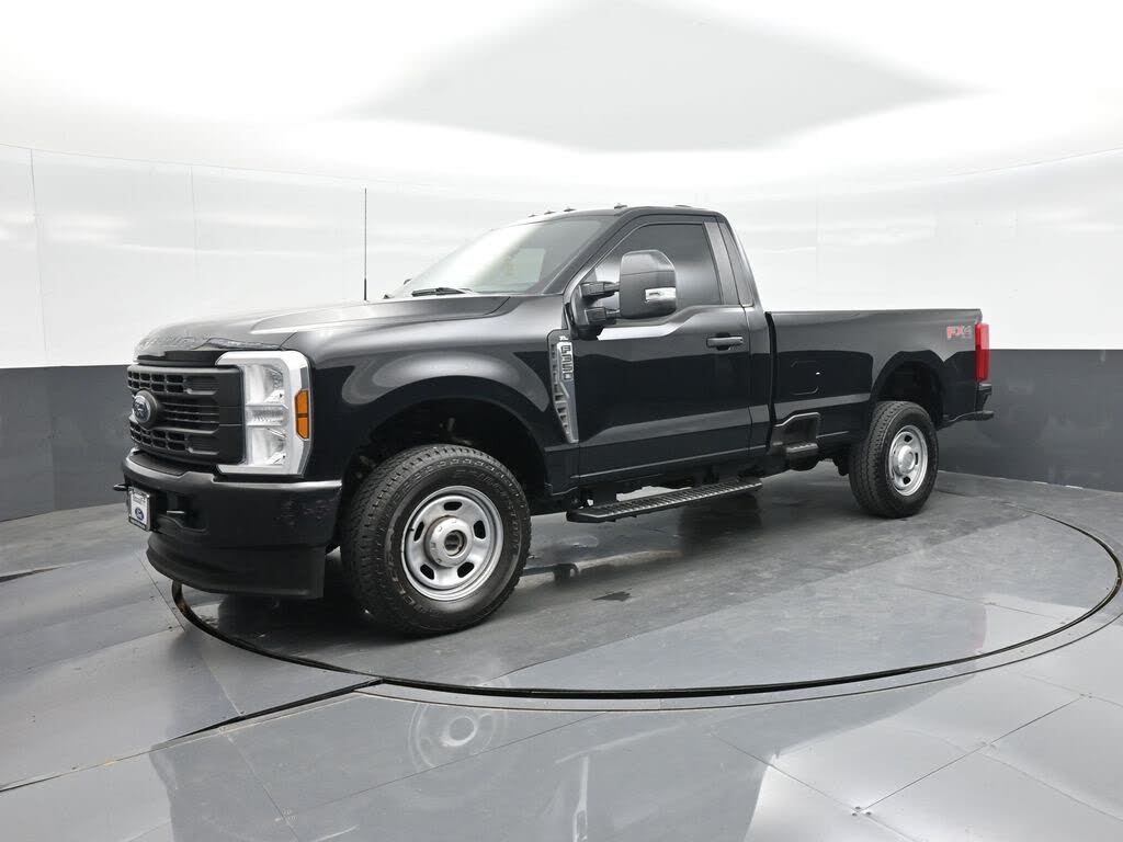 2024 Ford F-350 Super Duty XL LB 4WD