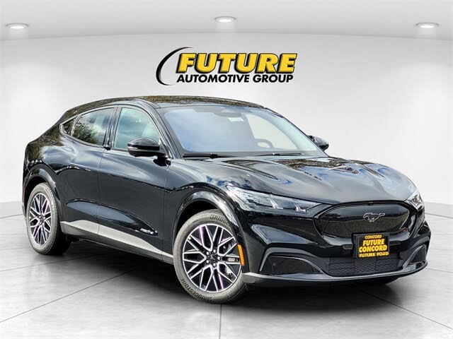 2025 Ford Mustang Mach-E Premium RWD