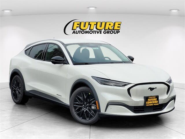 2025 Ford Mustang Mach-E Select RWD