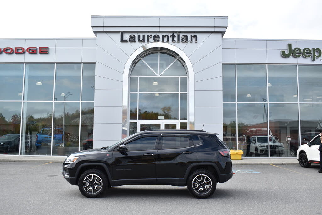 2025 Jeep Compass Trailhawk Elite 4WD