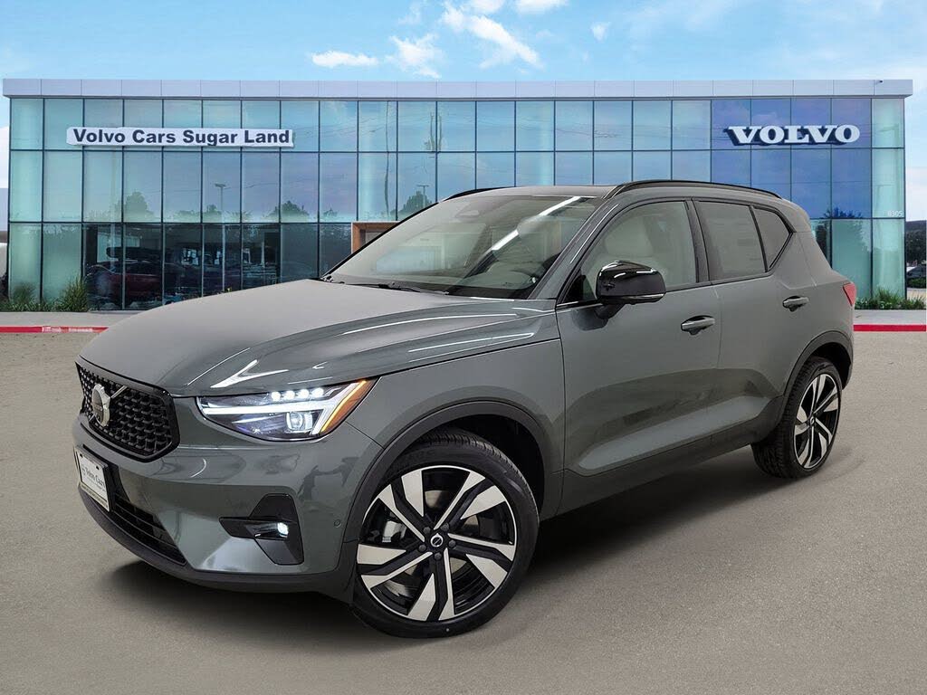 2026 Volvo XC40 B5 Ultra AWD