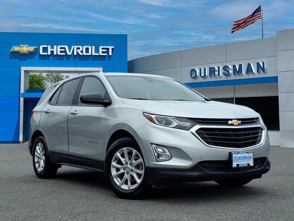 2021 Chevrolet Equinox LS FWD with 1LS