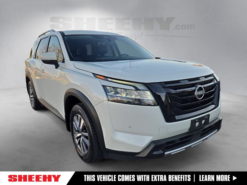 2024 Nissan Pathfinder SL 4WD