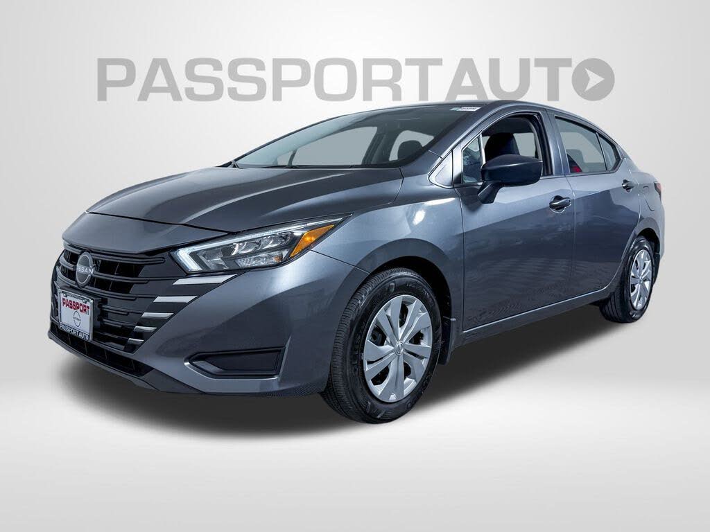 2025 Nissan Versa S FWD