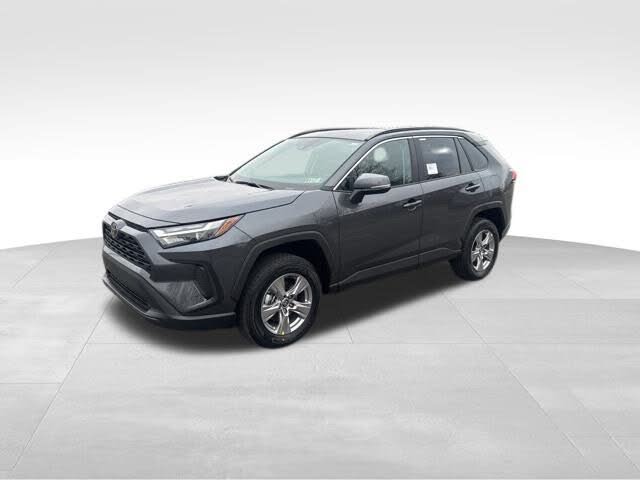 2025 Toyota RAV4 XLE AWD