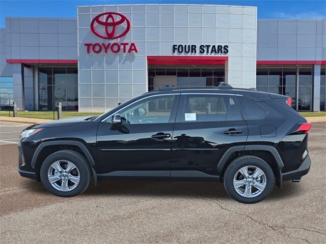 2025 Toyota RAV4 Hybrid XLE AWD