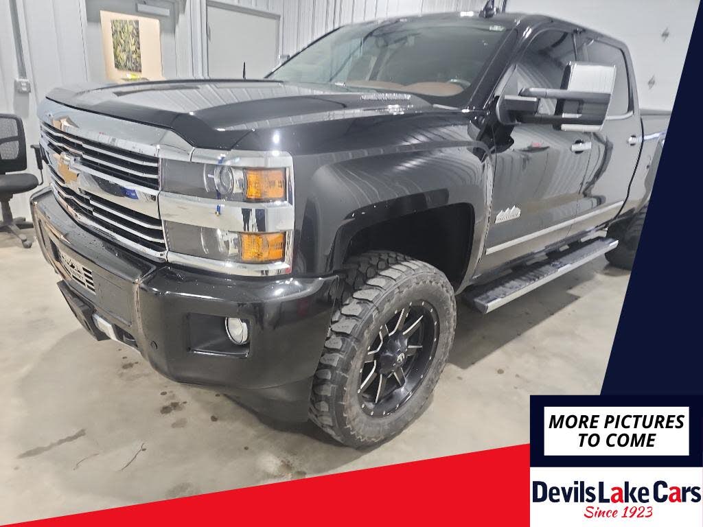 2016 Chevrolet Silverado 2500HD High Country Crew Cab 4WD