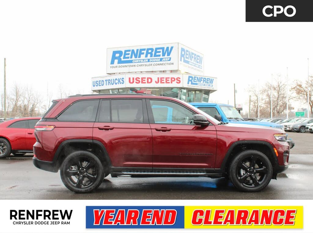2023 Jeep Grand Cherokee Altitude 4WD